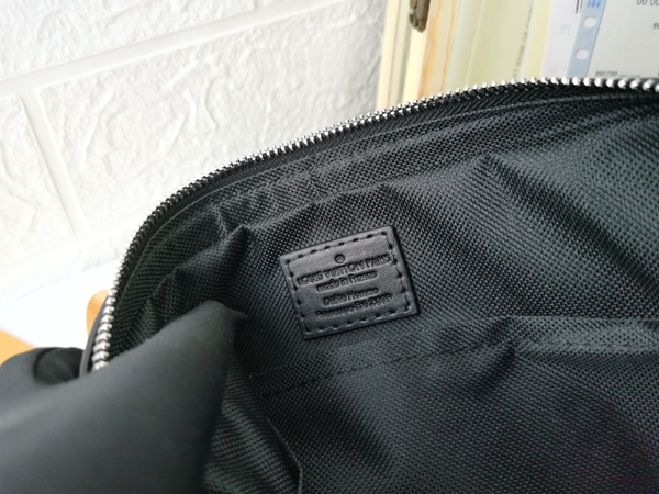 ルイヴィトンバッグ着用イメージ